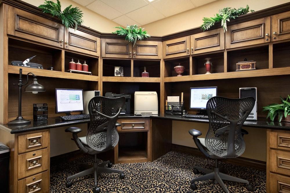 Hilton Garden Inn Fishkill Extérieur photo