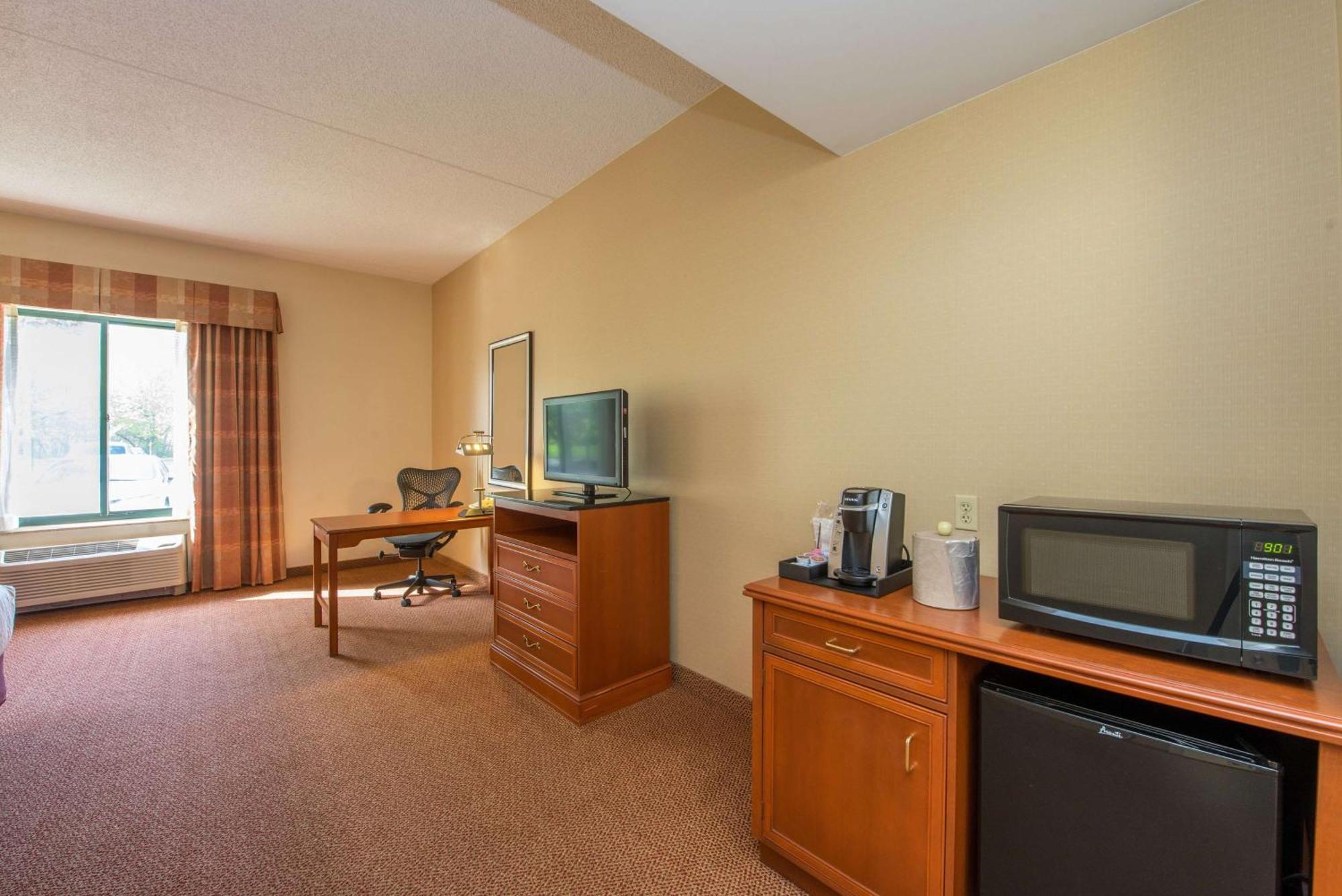 Hilton Garden Inn Fishkill Extérieur photo