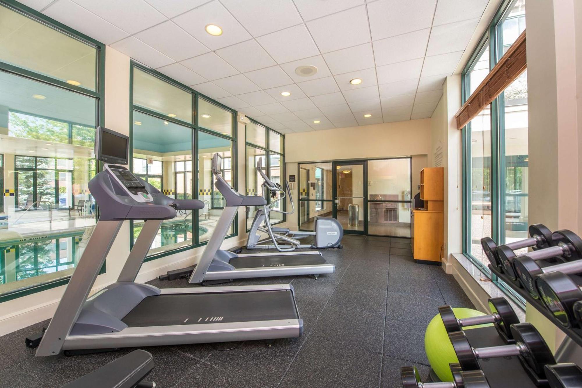 Hilton Garden Inn Fishkill Extérieur photo