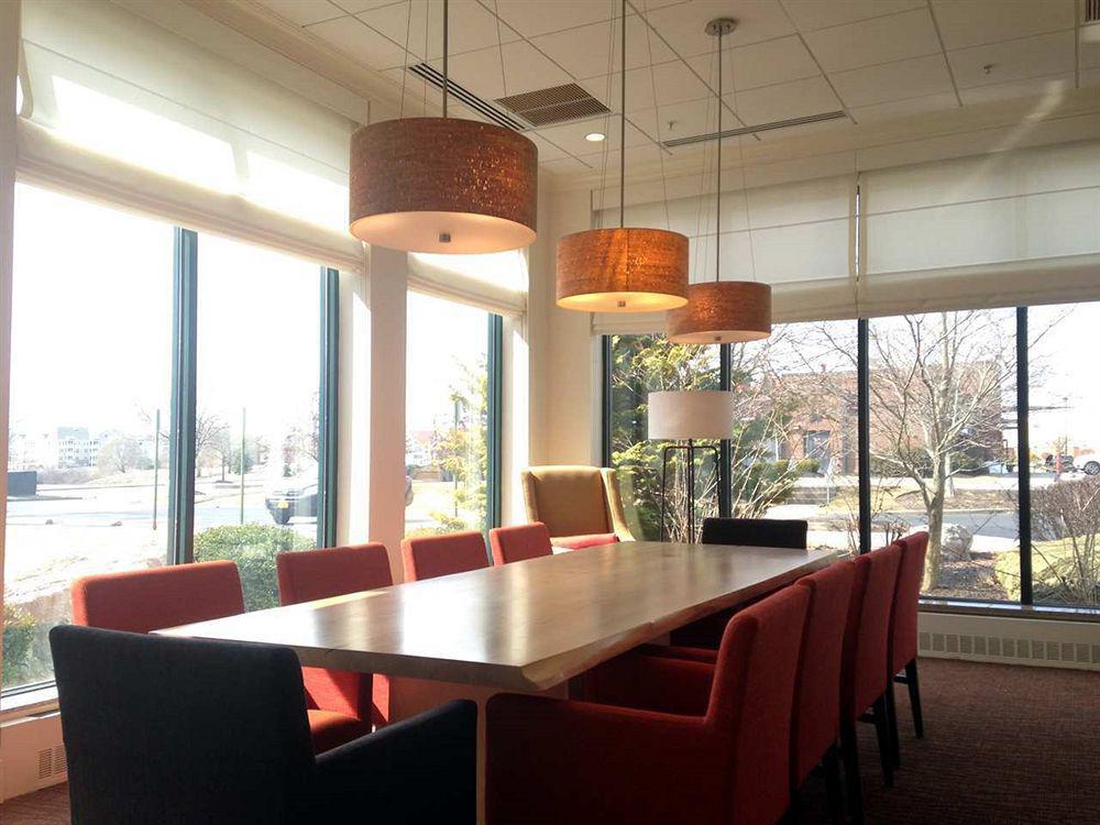 Hilton Garden Inn Fishkill Extérieur photo